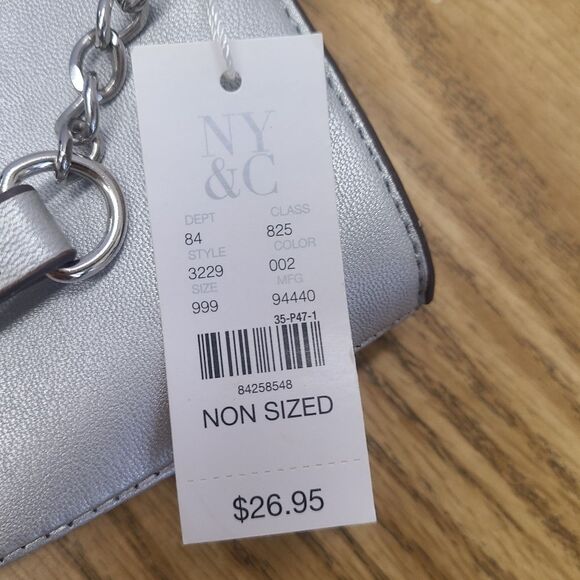 New York & Company Silver Wristlet NEW TAGS - Picture 6 of 7